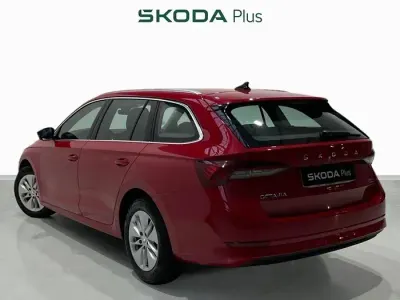 Occasion Skoda Octavia Ambition 150 ch (110 kW) 2024 Rouge Break