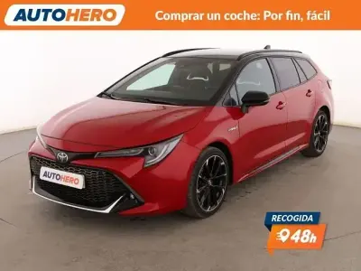Usado Toyota Corolla Sport 180 CV (132 kW) 2022 Rojo Familiar