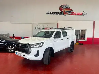 Usado Toyota HiLux 150 CV (110 kW) 2021 Blanco Pickup/Camioneta