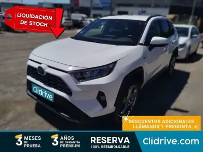 Usado Toyota RAV4 Hybrid Advance 178 CV (130 kW) 2019 Blanco SUV