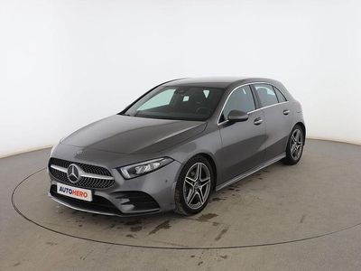 Usado Mercedes A180 115 CV (84 kW) 2018 Gris Utilitario