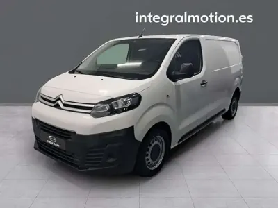 Usado Citroën Jumpy 102 CV (75 kW) 2024 Blanco Monovolumen