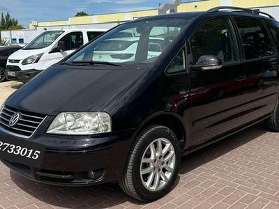 Usado VW Sharan Trendline 140 CV (102 kW) 2007 Negro Monovolumen
