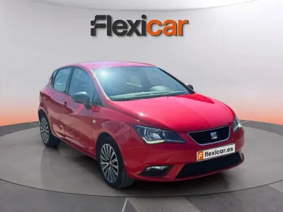 Usado Seat Ibiza CONNECT 90 CV (66 kW) 2016 Rojo Berlina