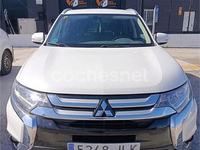 Usado Mitsubishi Outlander Motion 150 CV (110 kW) 2016 Blanco SUV