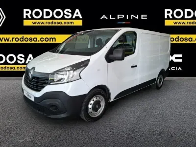 Usado Renault Trafic 120 CV (88 kW) 2018 Blanco Monovolumen
