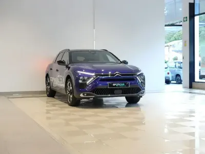 Usado Citroën C5 X Shine 225 HP (165 kW) 2022 Azul Carrinha