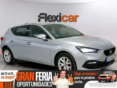 Używany Seat Leon Style 130 KM (95 kW) 2023 Szary