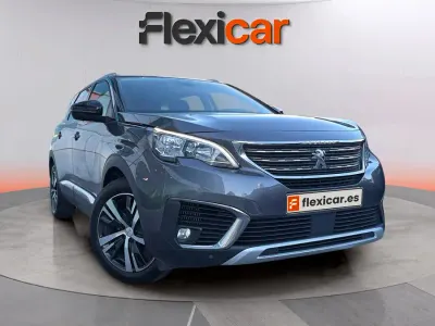 Käytetty Peugeot 5008 Style 131 HP (96 kW) 2020 Harmaa Katumaasturi