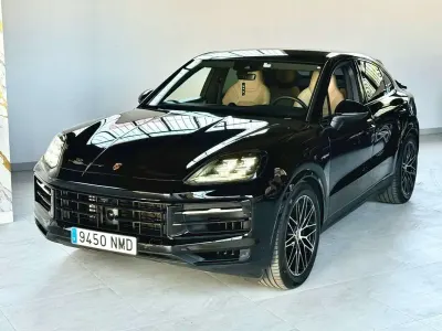 Usado Porsche Cayenne Platinum Edition 462 CV (339 kW) 2023 Negro SUV