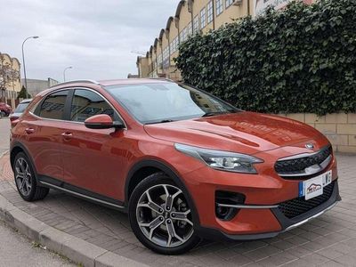 Usado Kia XCeed 141 CV (103 kW) 2022 Naranja SUV