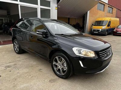 Usado Volvo XC60 Kinetic 136 CV (100 kW) 2015 Negro SUV