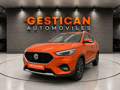 Usado MG ZS Luxury 106 CV (77 kW) 2023 Naranja SUV