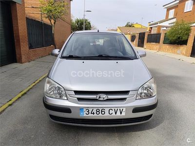 Usado Hyundai Getz 82 CV (60 kW) 2004 Gris / plata Utilitario