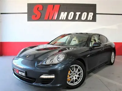Usado Porsche Panamera 250 CV (183 kW) 2011 Azul Utilitario