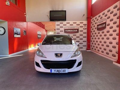 Usado Peugeot 207 70 CV (51 kW) 2009 Blanco Berlina
