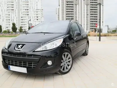 Usado Peugeot 207 GT 150 CV (110 kW) 2008 Negro Berlina