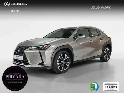 Usado Lexus UX 250h Luxury Line 184 CV (135 kW) 2021 Plateado SUV