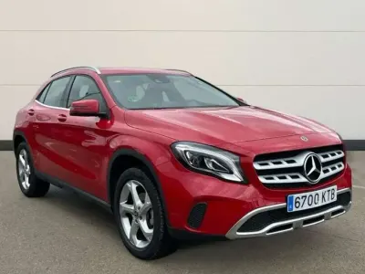 Käytetty Mercedes GLA180