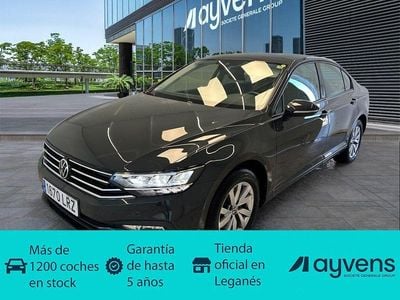 Gris Usado 2021 VW Passat Business Berlina | 17.300 € (Buen precio)
