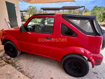 Usado Suzuki Jimny 80 CV (58 kW) 2003 Rojo SUV