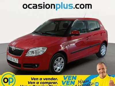 Usado Skoda Fabia 60 HP (44 kW) 2009 Vermelho Citadino