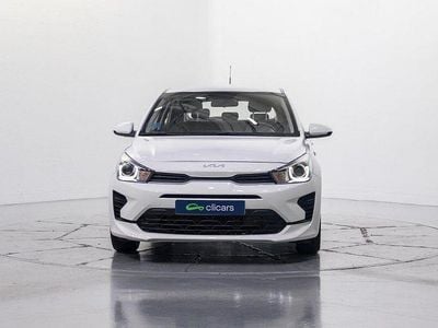 Blanco Usado 2022 Kia Rio Berlina | 16.490 € (Precio justo)