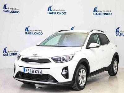 Usado Kia Stonic 84 CV (61 kW) 2019 Blanco SUV