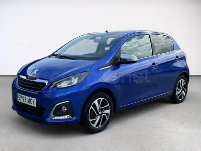 Usado Peugeot 108 Collection 72 CV (52 kW) 2021 Azul Berlina