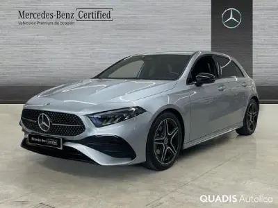 Usado Mercedes A180 136 CV (100 kW) 2025 Plata hightech