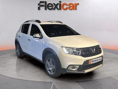 Blanco Usado 2019 Dacia Sandero Acces Berlina | 8990 € (Precio justo)