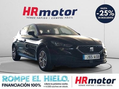 Usado Seat Leon Style 110 CV (80 kW) 2024 Negro Berlina