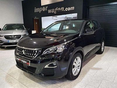 Usado Peugeot 3008 Active 120 CV (88 kW) 2017 Negro SUV