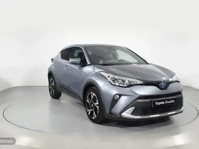 Usado Toyota C-HR Advance 122 CV (89 kW) 2022 Gris SUV