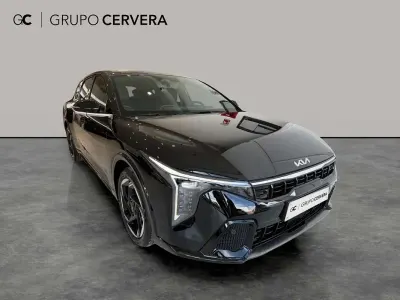 Nuevo Kia K4 GT-Line 179 CV (131 kW) 2026 Negro Utilitario