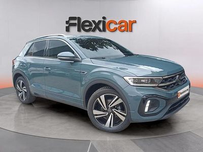 Begagnad VW T-Roc R-line 150 HK (110 kW) 2023 Blå SUV