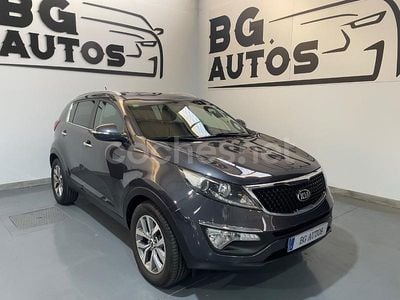 Gris / plata Usado 2014 Kia Sportage SUV | 7999 € (Precio justo)