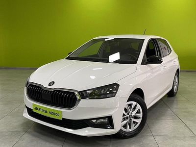 Nuevo Skoda Fabia Selection 95 CV (69 kW) 2025 Blanco Utilitario