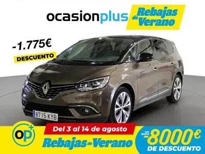 Usado Renault Scénic IV Zen 120 CV (88 kW) 2019 Marrón Monovolumen