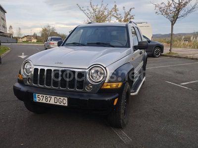 Usado Jeep Cherokee Limited 150 CV (110 kW) 2005 Gris / plata SUV