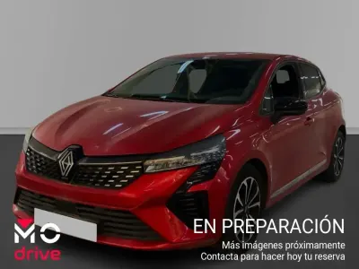Usado Renault Clio Techno 90 CV (66 kW) 2024 Utilitario