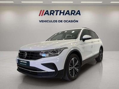 Usado VW Tiguan Life 122 CV (89 kW) 2021 Blanco SUV