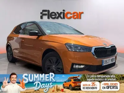 Usado Skoda Fabia Selection 116 CV (85 kW) 2025 Naranja Utilitario