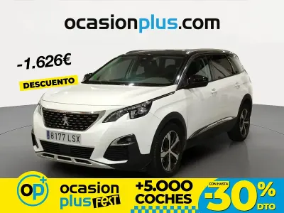Usado Peugeot 5008 Allure 150 CV (110 kW) 2018 Blanco SUV