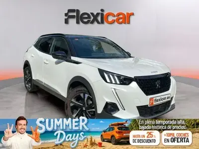 Usado Peugeot 2008 GT 130 CV (95 kW) 2021 Blanco SUV