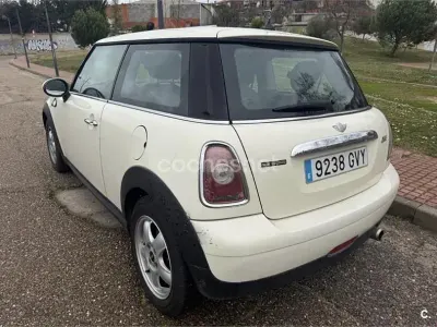 Usado Mini ONE 75 CV (55 kW) 2010 Blanco Utilitario