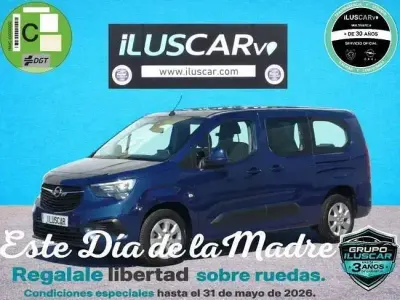 Usado Opel Combo Selective 131 CV (96 kW) 2020 Azul Monovolumen