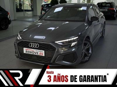 Gris Usado 2021 Audi A3 Sportback S-Line Utilitario | 27.900 € (Caro)