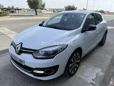 Usado Renault Mégane Bose Edition 110 CV (80 kW) 2014 Blanco Berlina