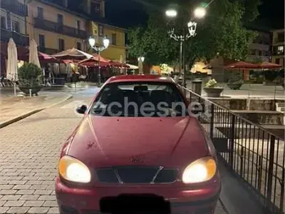 Usado Chevrolet Lanos SE 75 CV (55 kW) 1999 Rojo Berlina